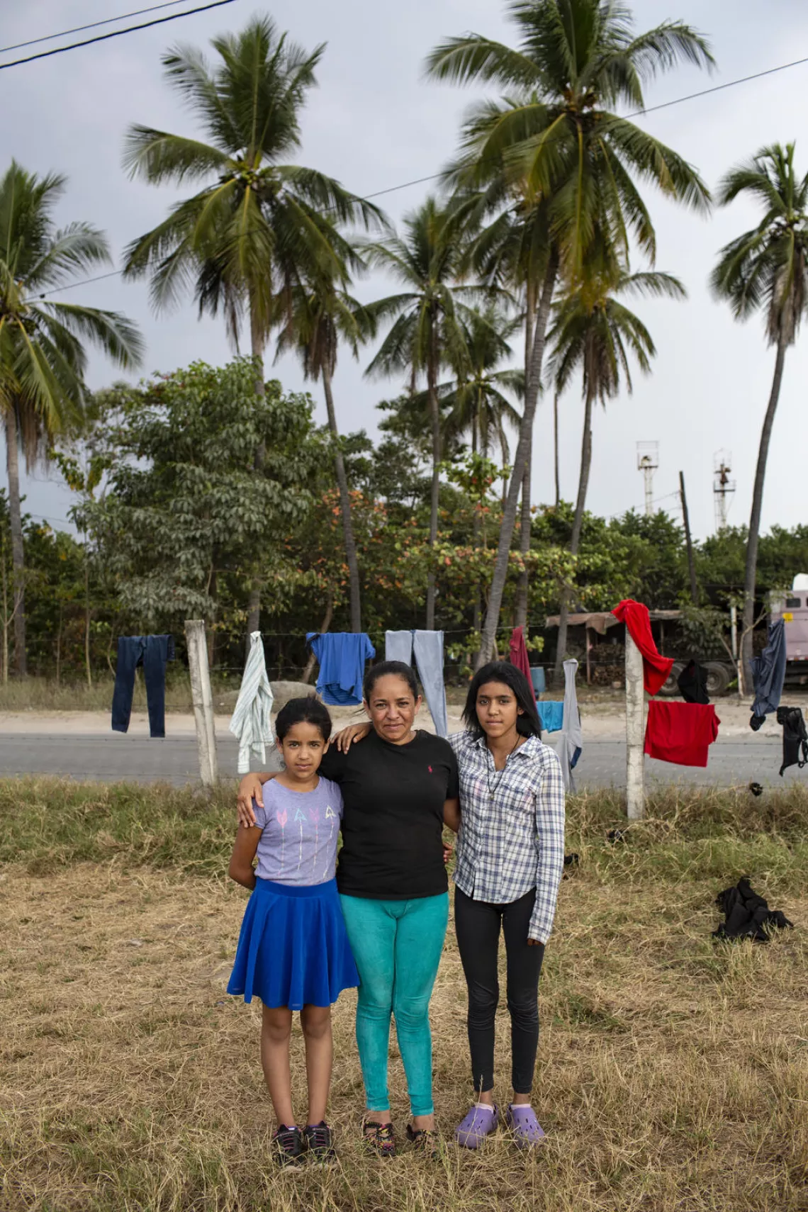 Una madre y sus dos hijas en México